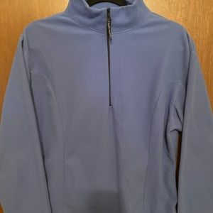 Black Diamond fleece 3/4 zip front top.